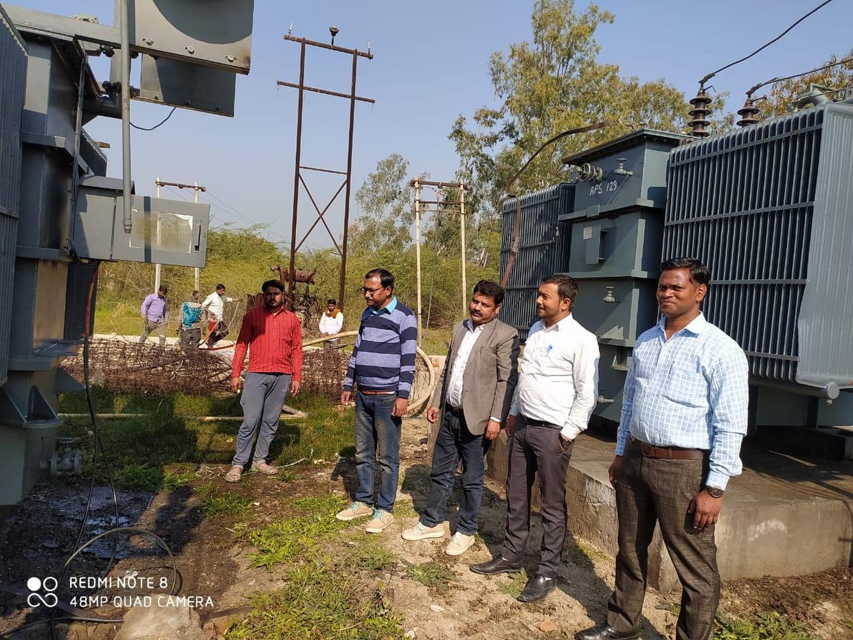 Fire in main transformer due to fault, power failure of many villages