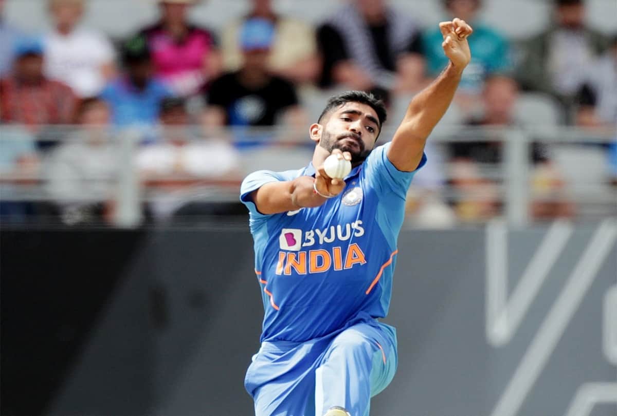 Zaheer Khan said Bumrah Needs To Be Aggressive And Take Extra Risk
