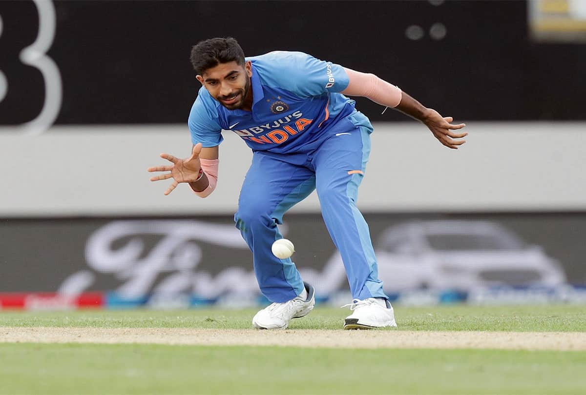 Zaheer Khan said Bumrah Needs To Be Aggressive And Take Extra Risk