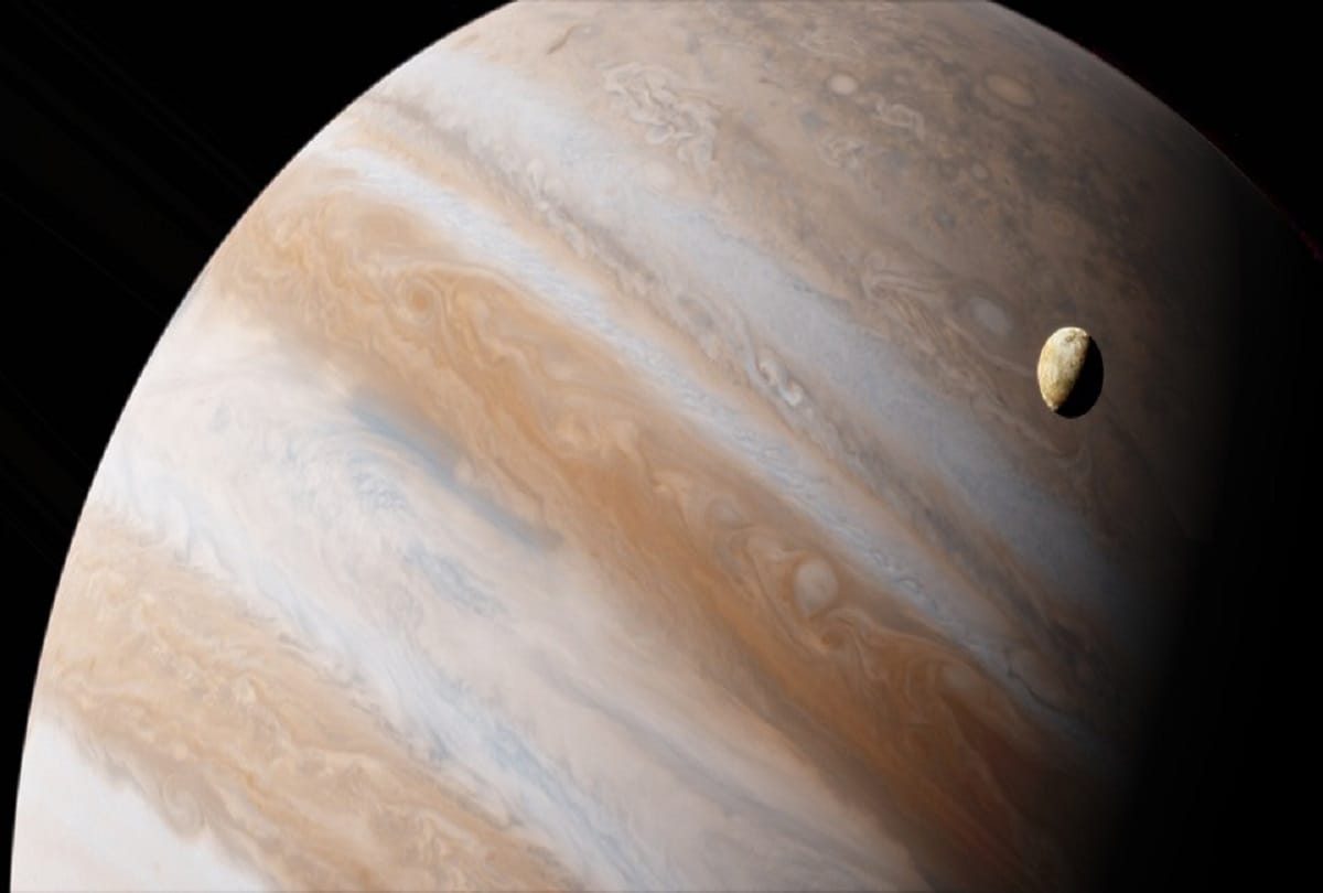 Chilean scientists discovered planet b centauri 11 times bigger than Jupiter