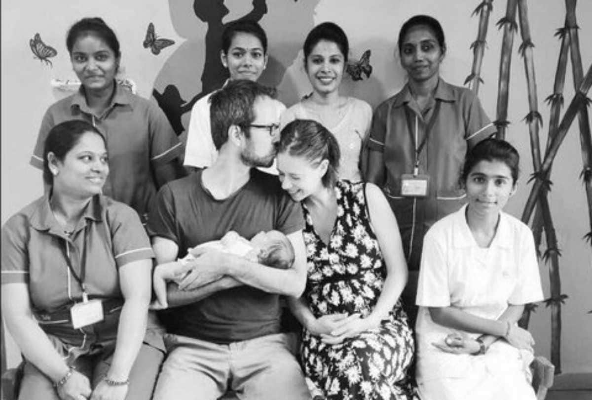 kalki koechlin share her daughter sappho photo with boyfriend