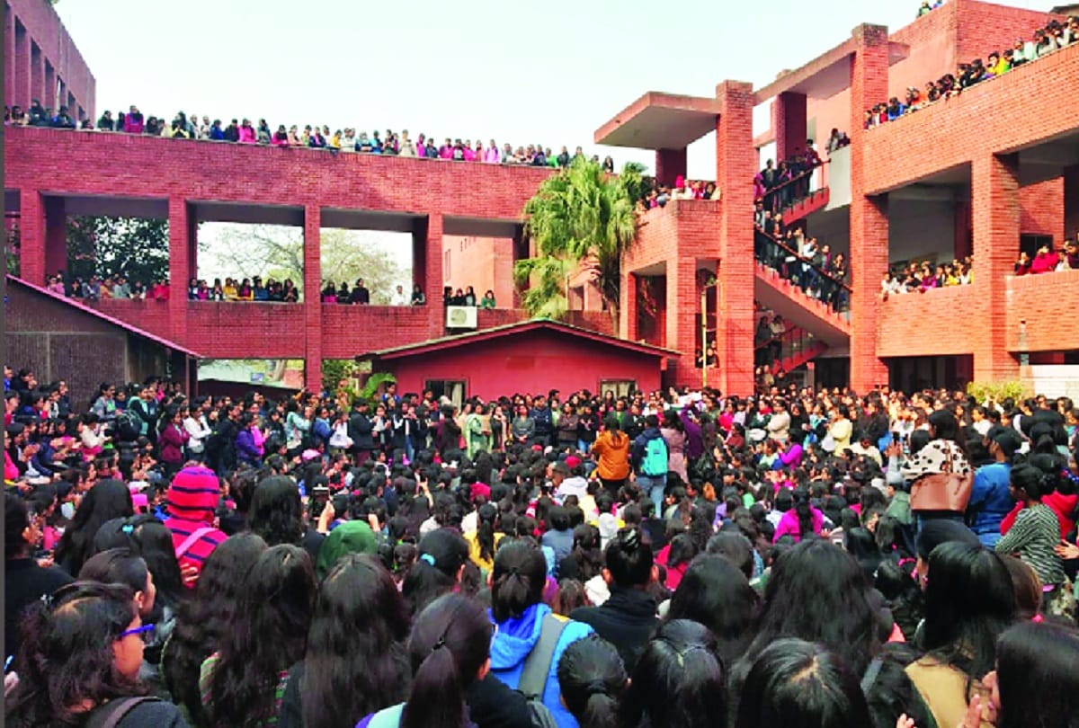Gargi College case: DU order to Make a transparent monitoring system to collages