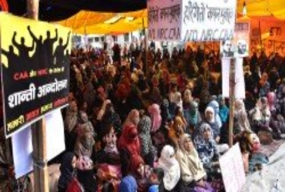 SP talks to protesters, picketing continues