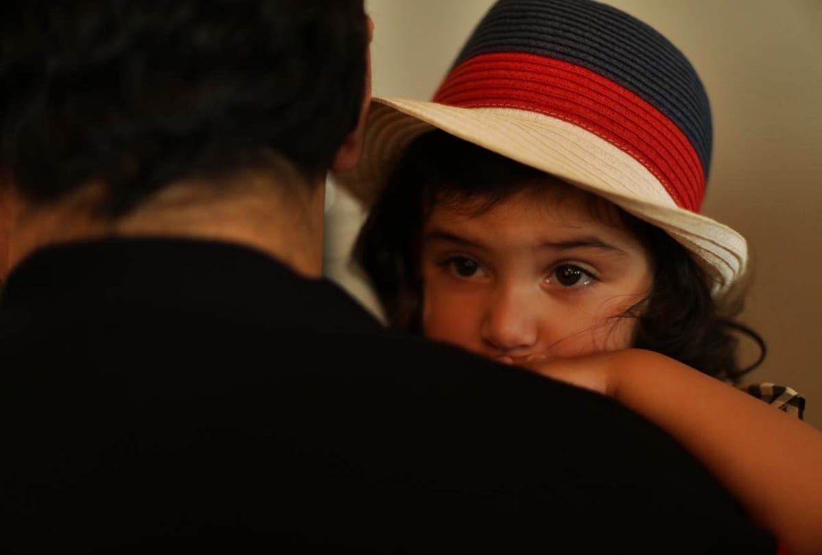 Adnan sami daughter Medina cried on the sets of Tu Yaad Aya due to father tears