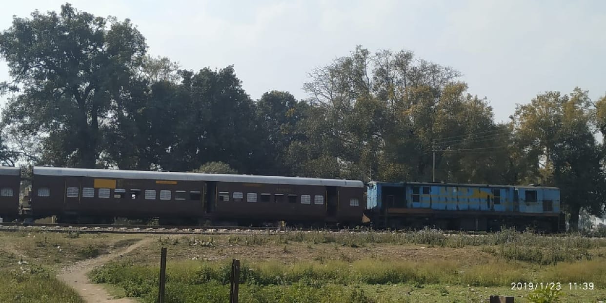 Trains will stop between Nanpara-Mailani from 16