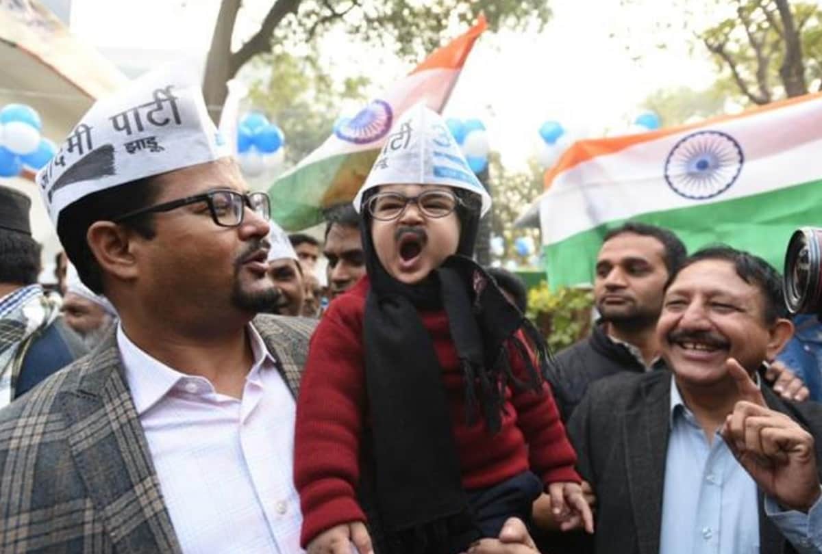 Junior Kejriwal Aavyan specially invited for oath taking ceremony of AAP