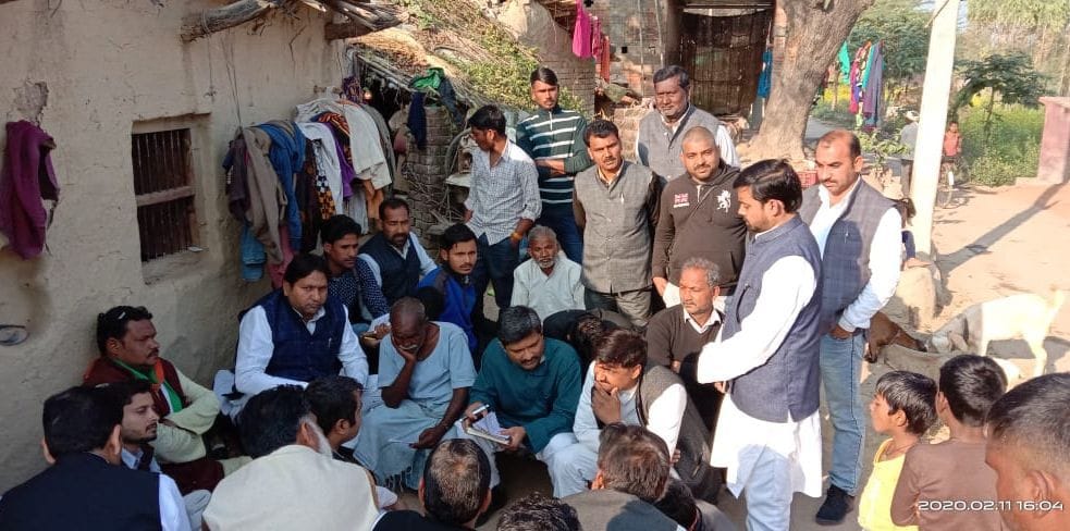 Farmers hit the road with problems: Bajirao