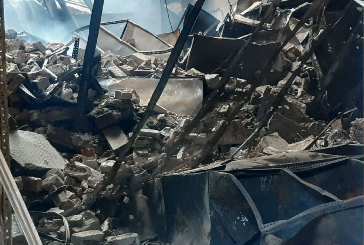 Massive Fire in Warehouse in Dwarkesh Colony Mathura