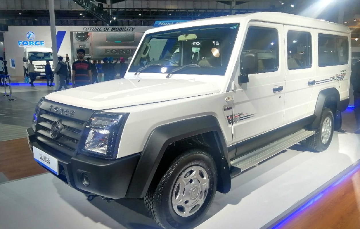 auto expo 2020: upcoming commercial vehicles in india 2020 isuzu tata motors mahindra blazo force