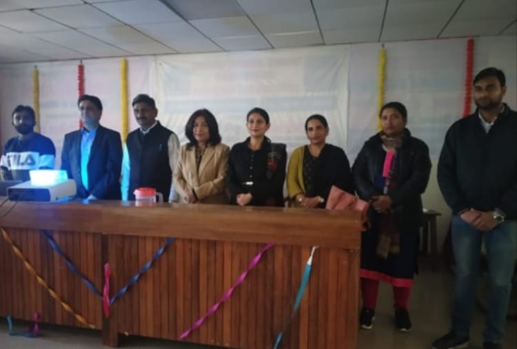 Lecture on Courses from Universities anf Employment in Various Fields in Shaheed Udham Singh College