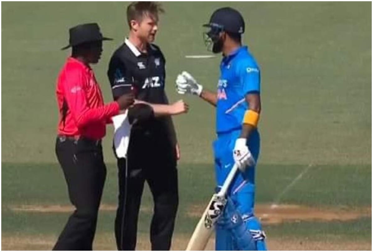 IND vs NZ KL Rahul Punch on James Neesham Chest During Third ODI on ground