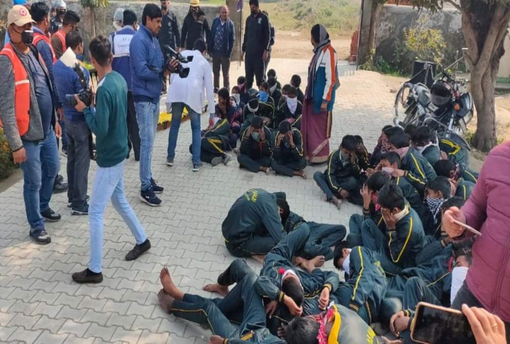 Uttarakhand: Earthquake of 7.7 Magnitude and chemical disaster during  Mock drill, Photos