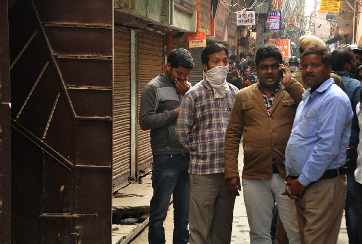 delhi bhajanpura five of family found dead in a house bodies were in pathetic condition uncle faint