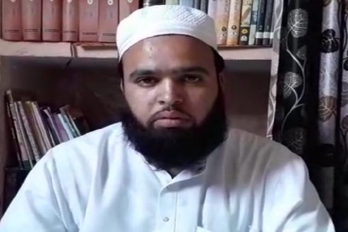 Deobandi Ulama said Giriraj Singh does not knowledge of history and must apologize