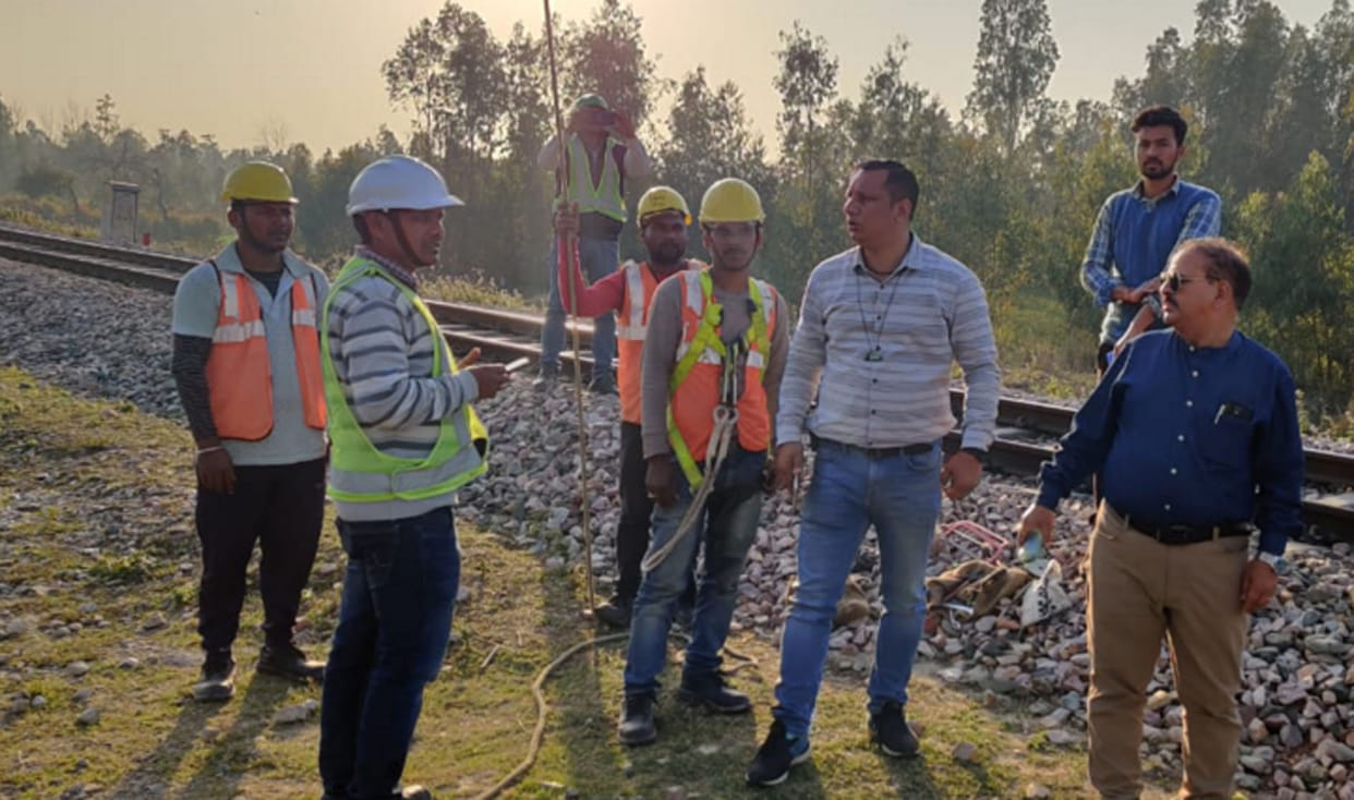 some issues in barraily railway track