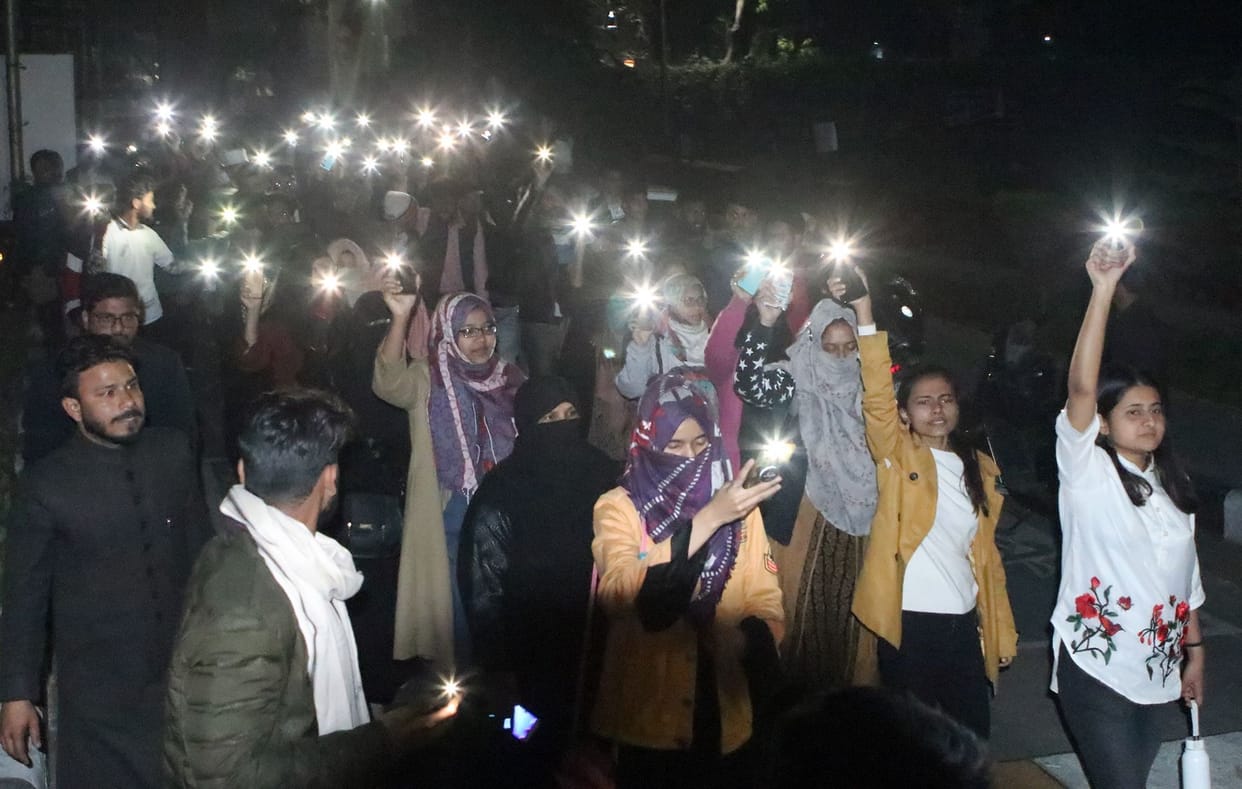 Protest Against CAA in Amu