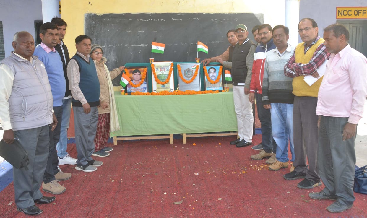 Tributes paid to the soldiers who were martyred in Pulwama