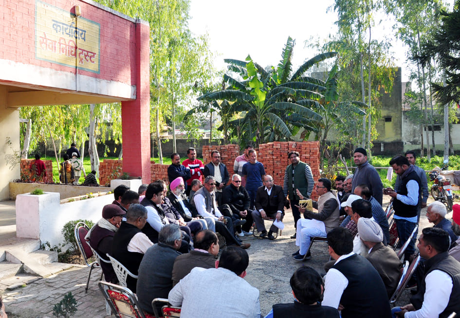 Construction halted in Manav Mandir