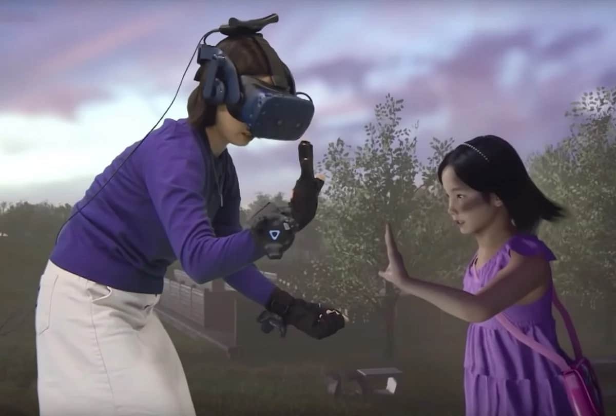 South Korean mother meets dead daughter by Virtual reality in a TV Show named Meeting you