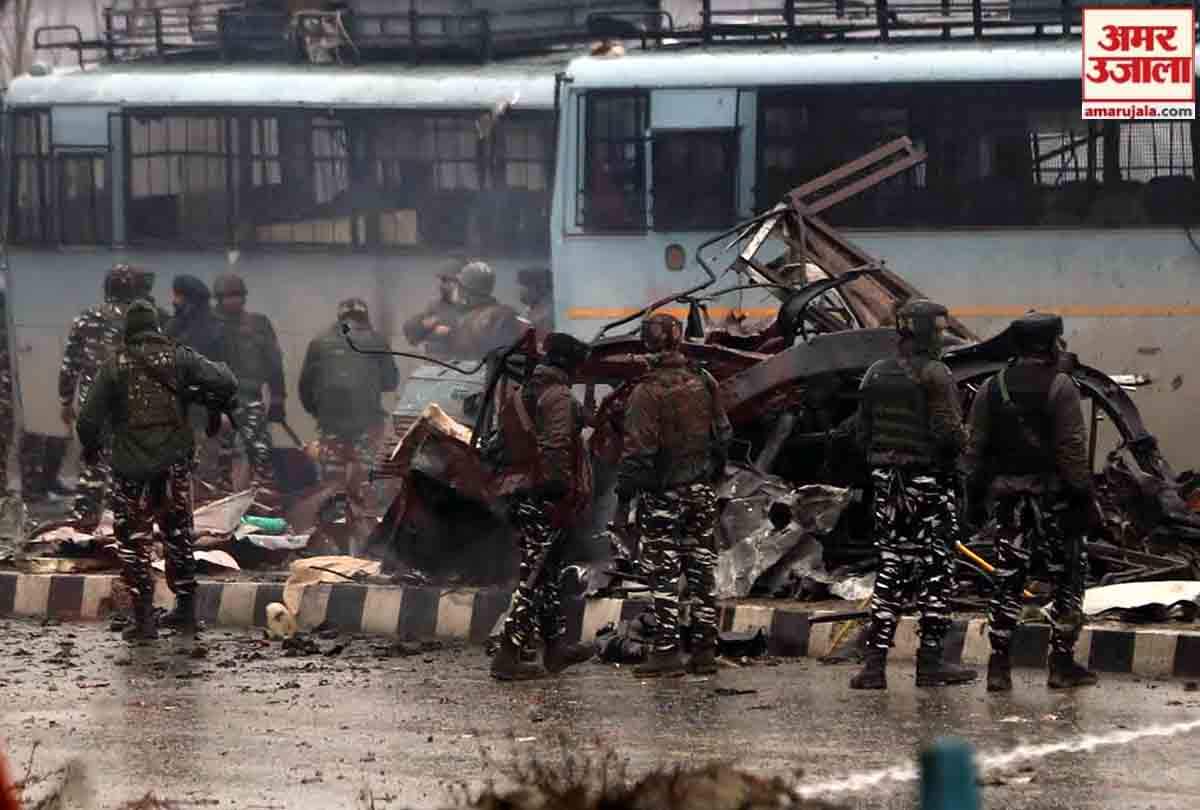 pulwama terror attack 14 February 2019 news and photos jammu kashmir