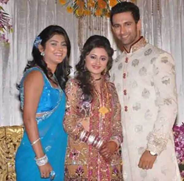 Rashami Desai and his Ex husband nandish sandhu wedding album