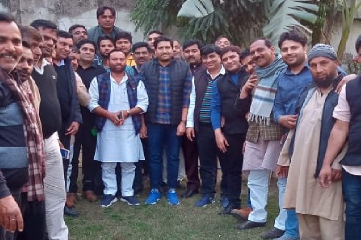 Samajwadi Party MLA Nahid Hasan has released from jail in Shamli