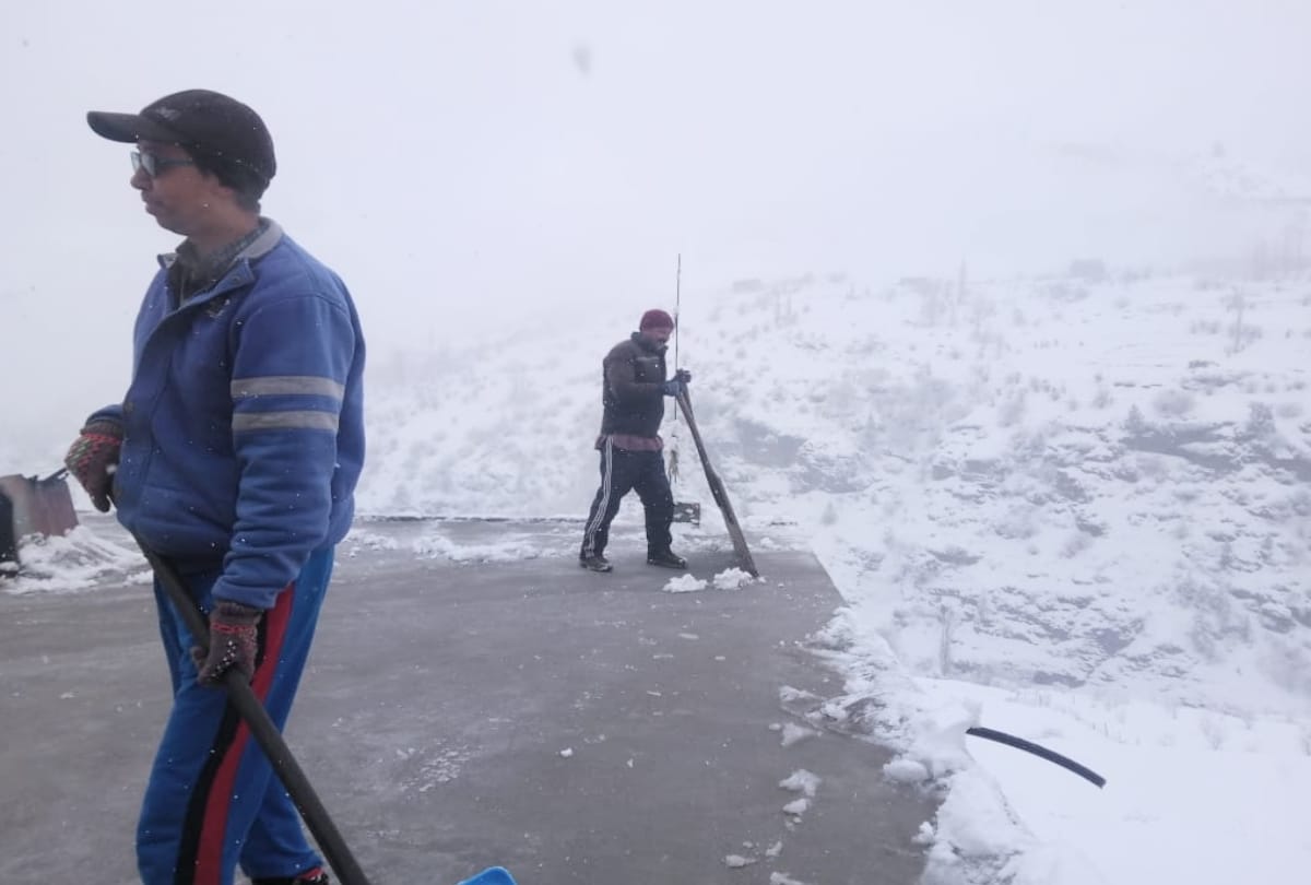 himachal weather report: fresh snowfall lahul, minimum temperature in Shimla higher than Una