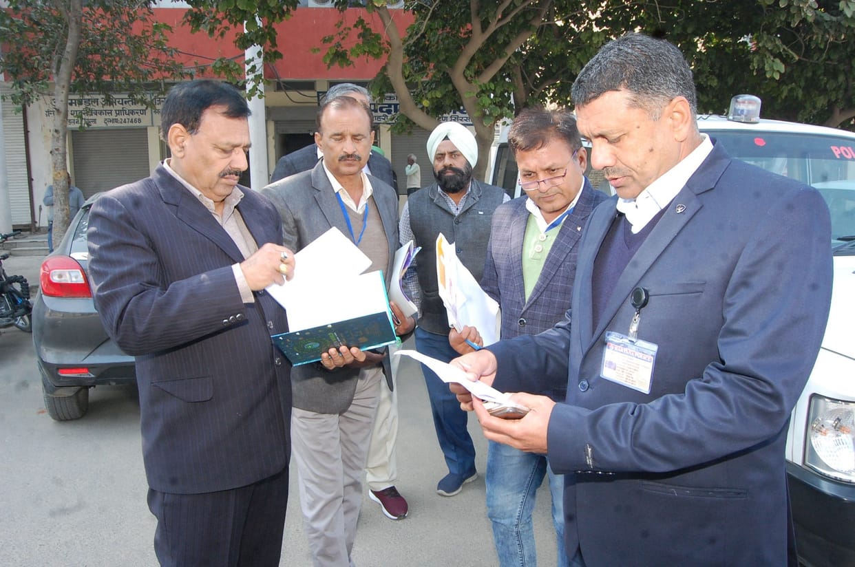 the CM flying team conducted a suprise inpection of the hsvp office