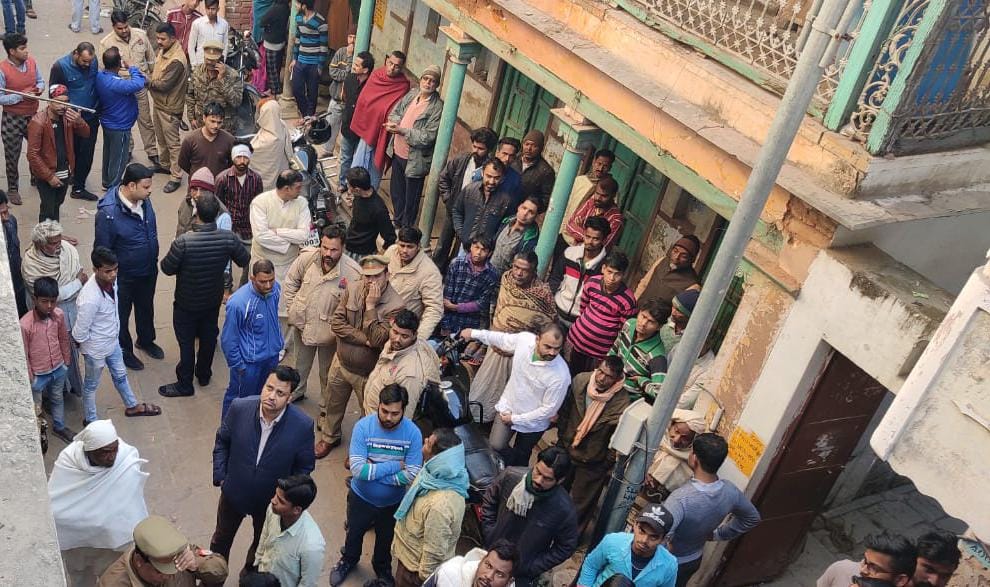 Son had taken suicide with children & wife, police arrived, father said - everything is fine