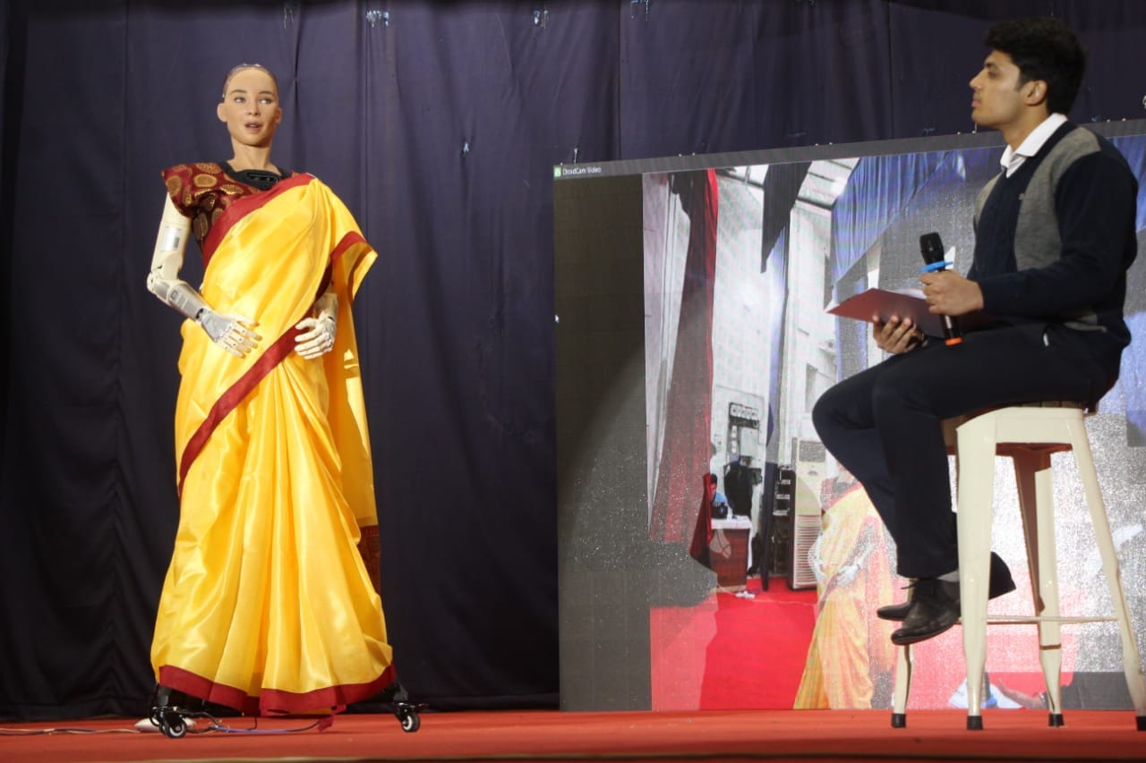 BHU IIT Techniques Inaugurated, Humanoid Robot Sofia Winning The Heart By Responding Uniquely