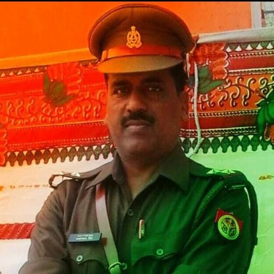 Sudden pain in the chest of a policeman on duty, died on the way