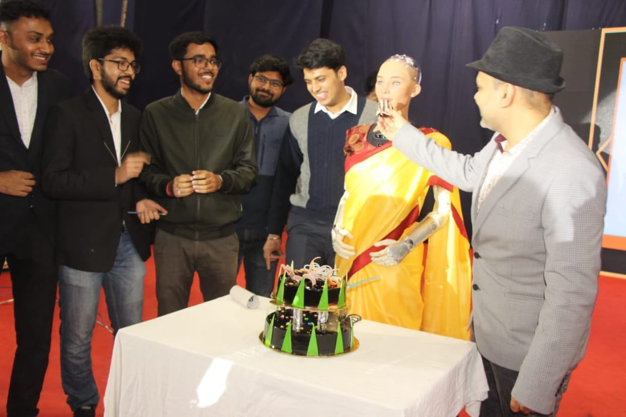BHU IIT Techniques Inaugurated, Humanoid Robot Sofia Winning The Heart By Responding Uniquely