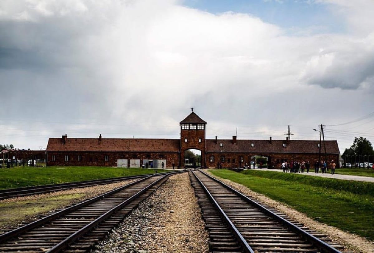 gate of death why did nazi germany built concentration camps