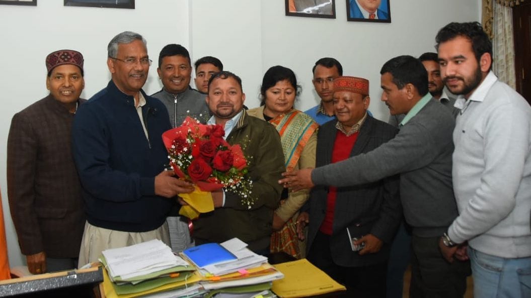 BJP leaders put problems in front of CM