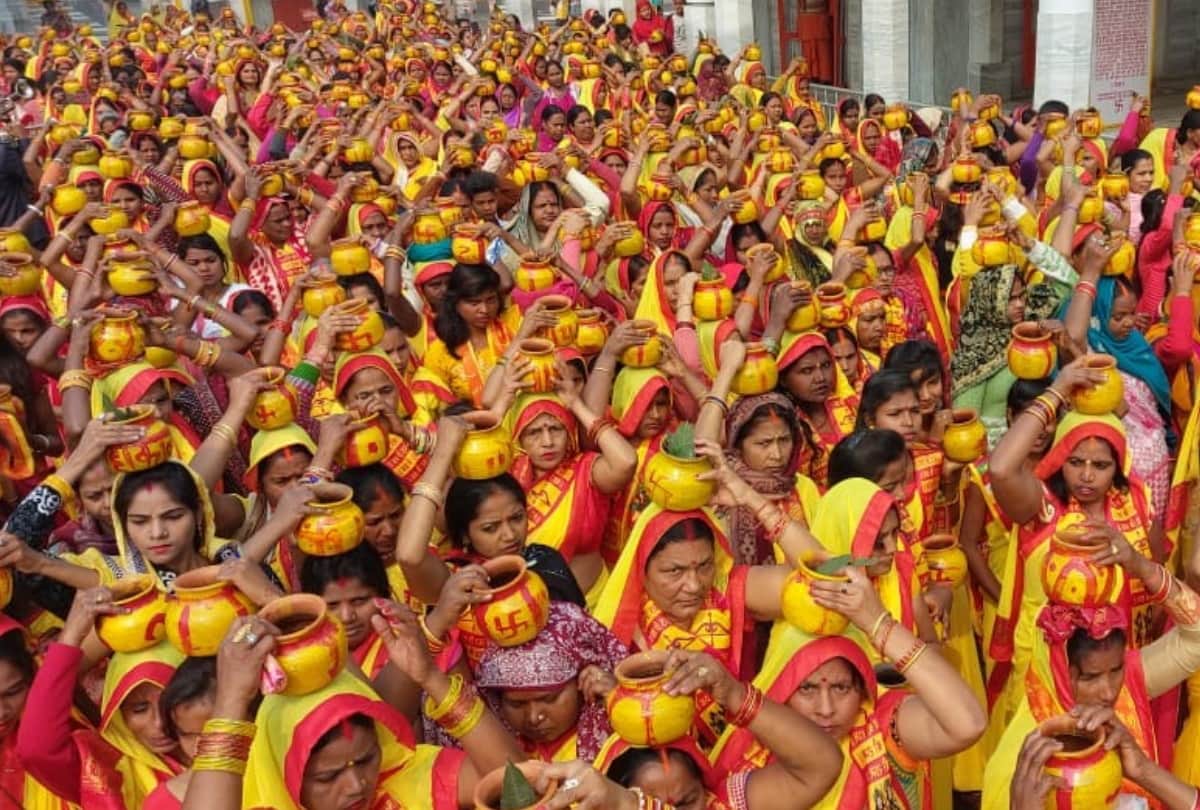 women start kalash yatra from gorakhnath temple to mansarovar temple