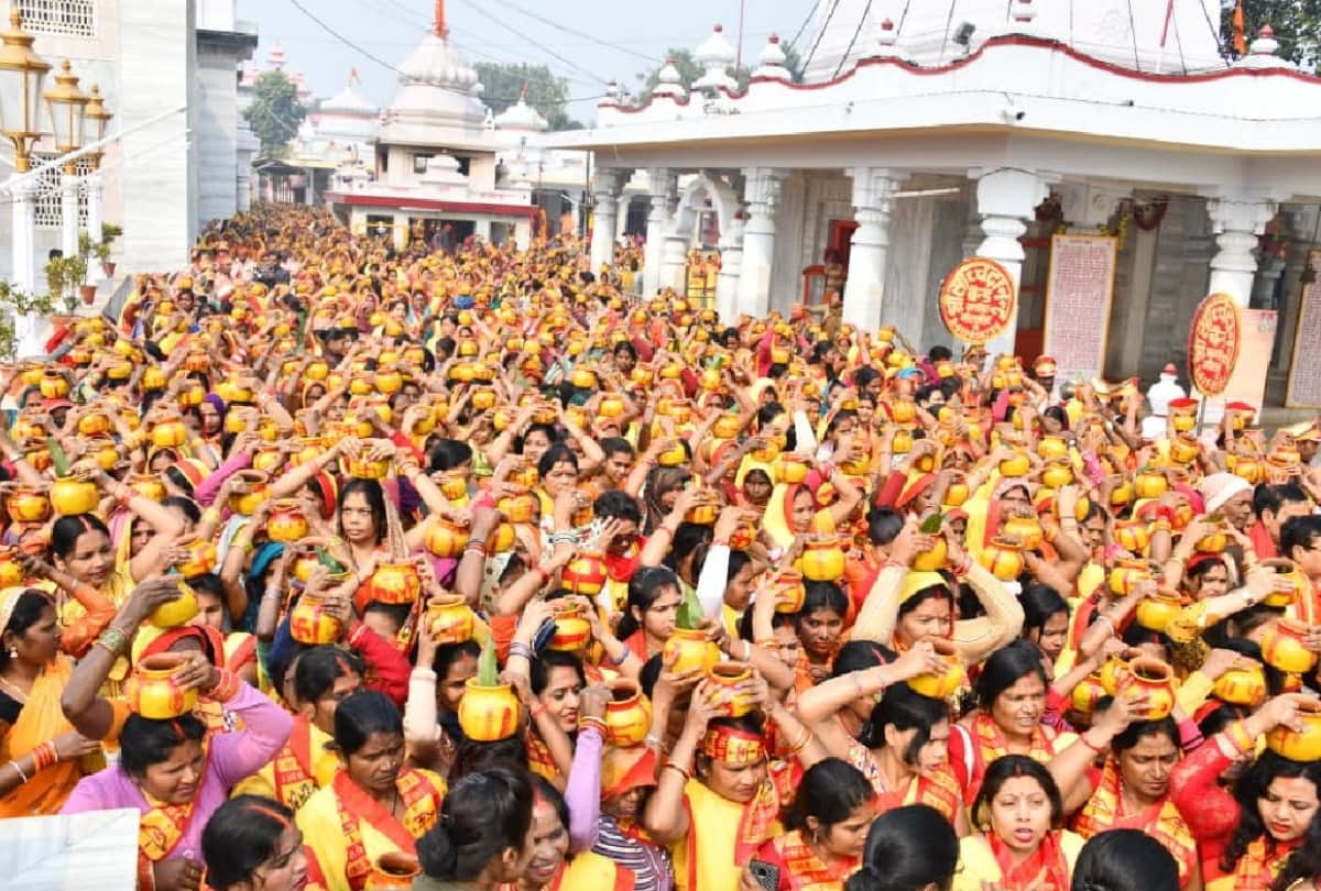 women start kalash yatra from gorakhnath temple to mansarovar temple