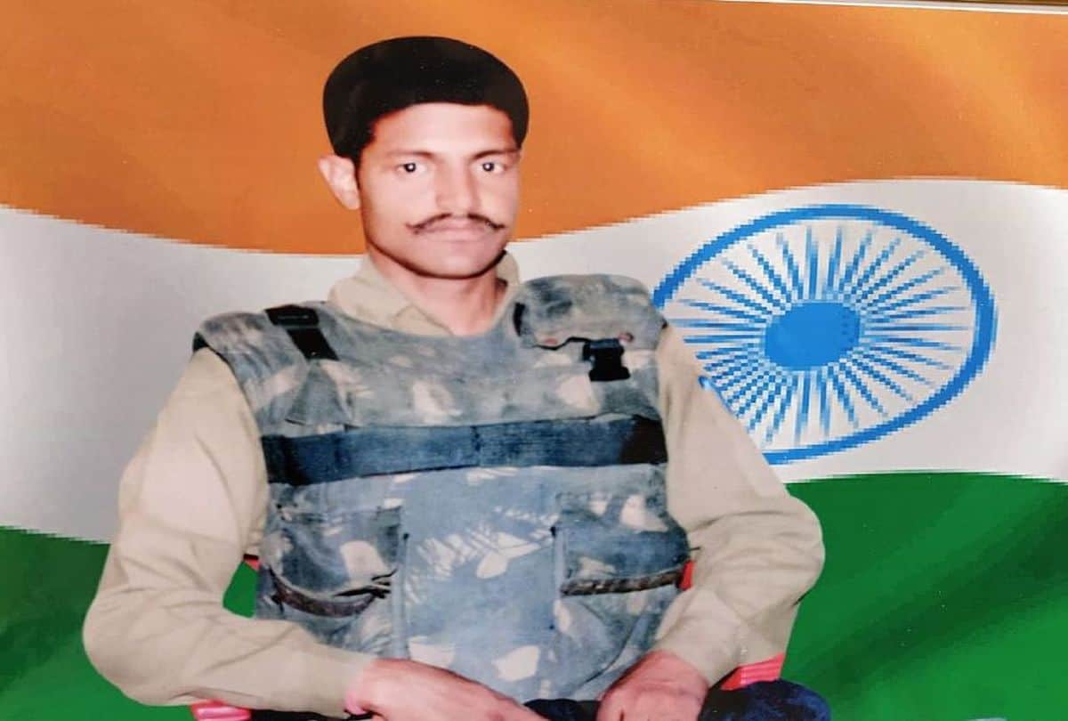 Pulwama Martyr Ram Vakeel Mainpuri