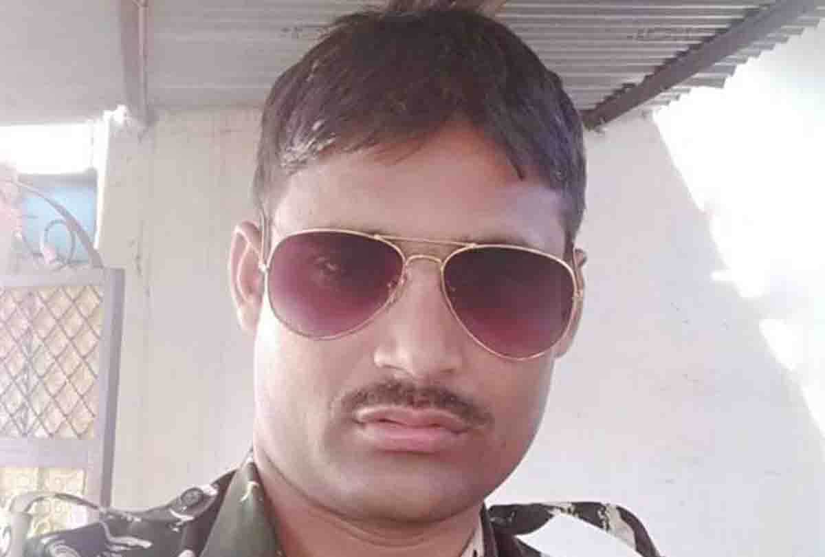 A flower named after the martyrs of Pulwama this Valentine's Day