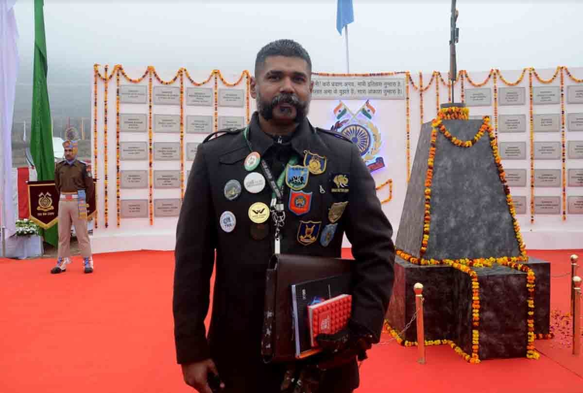 Tributes paid to 40 CRPF jawans who lost lives in Pulwama Attack Umesh Gopinath Jadhav