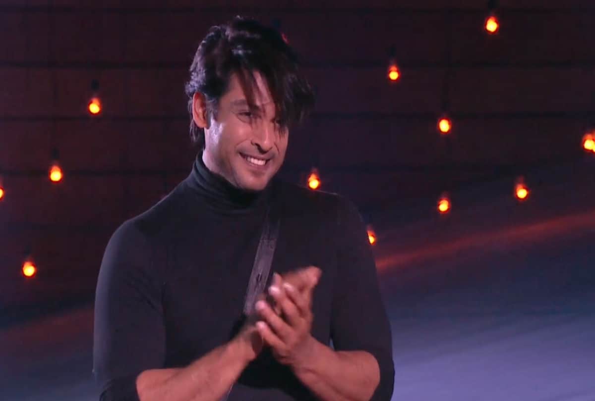 Sidharth Shukla Invites An Epic Party during janta curfew Coronavirus Outbreak