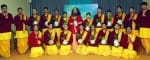 पुलवामा शहीदों की स्मृति में पौधारोपण के साथ स्वामी चिदानंद व ऋषिकुमार।