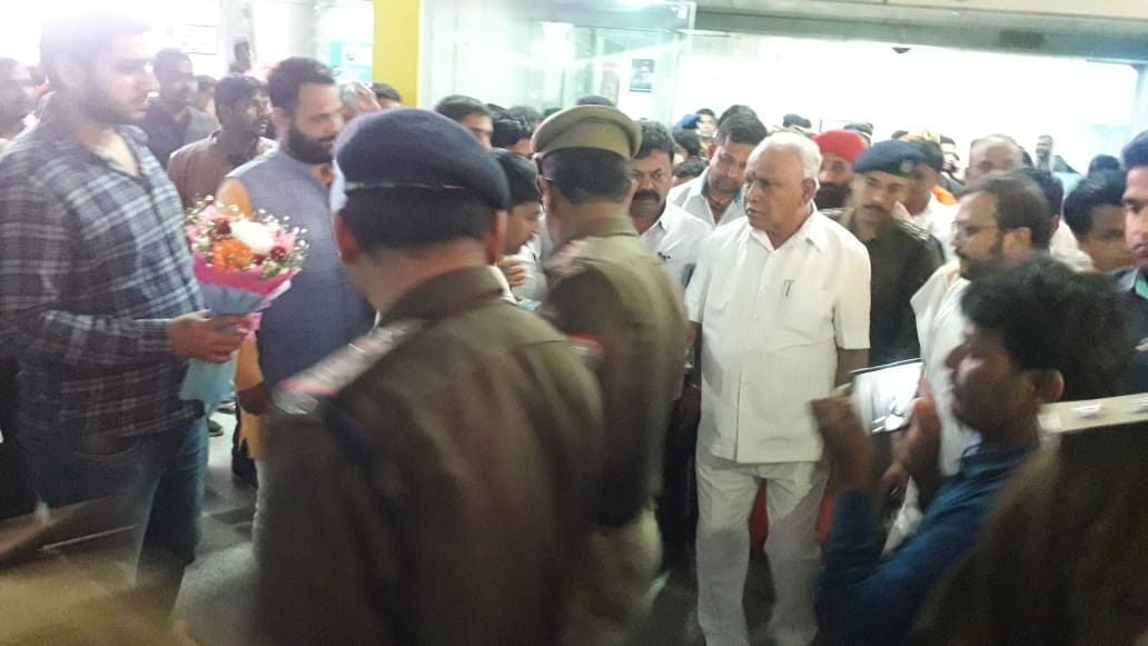 CM Yeddyurappa of Karnataka arrives in Varanasi, will be involved in religious events