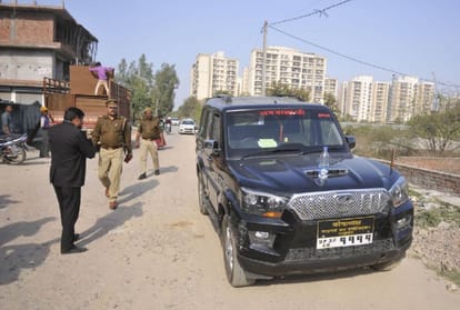 Firing on lawyer Adarsh Mishra in Lucknow.