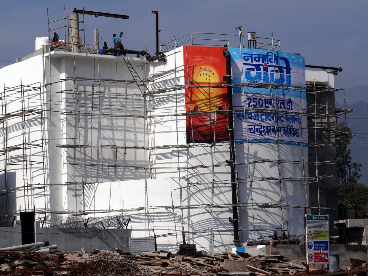 Sewer falling in the Ganges through Chandrabhaga