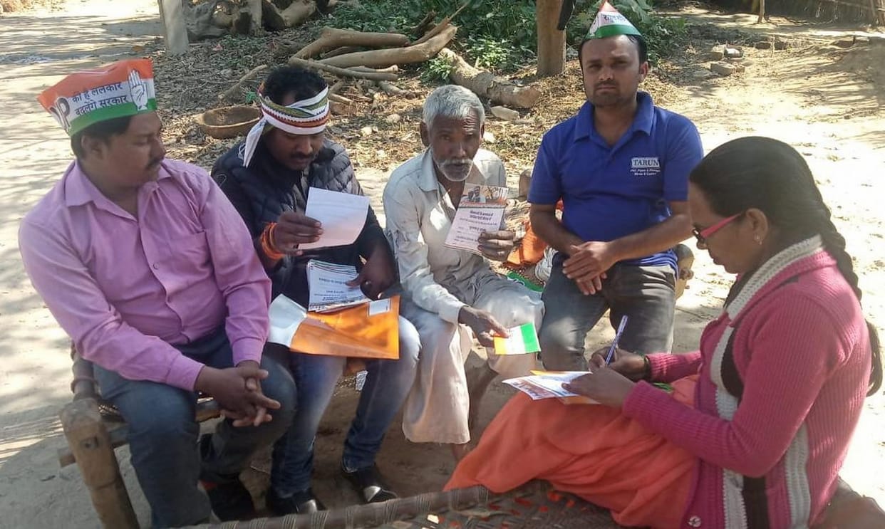 Congressmen filled door to door with farmers