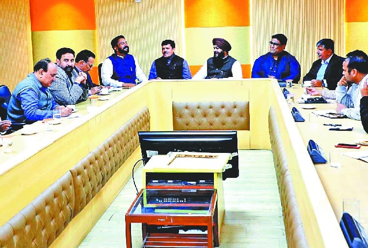 Municipal corporation chandigarh prepared a budget of 125 crores for 13 villages