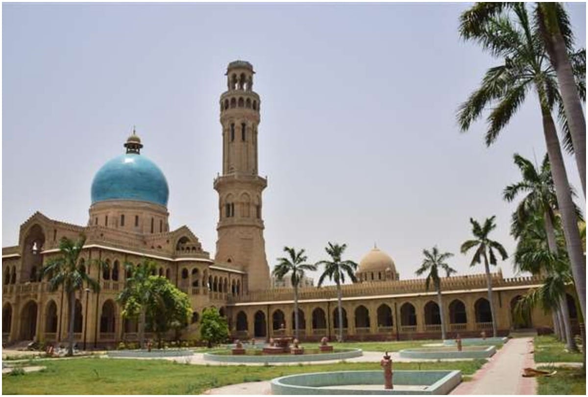 Allahabad University: Vice Chancellor to withdraw from search committee Prof. Cl khetrapal