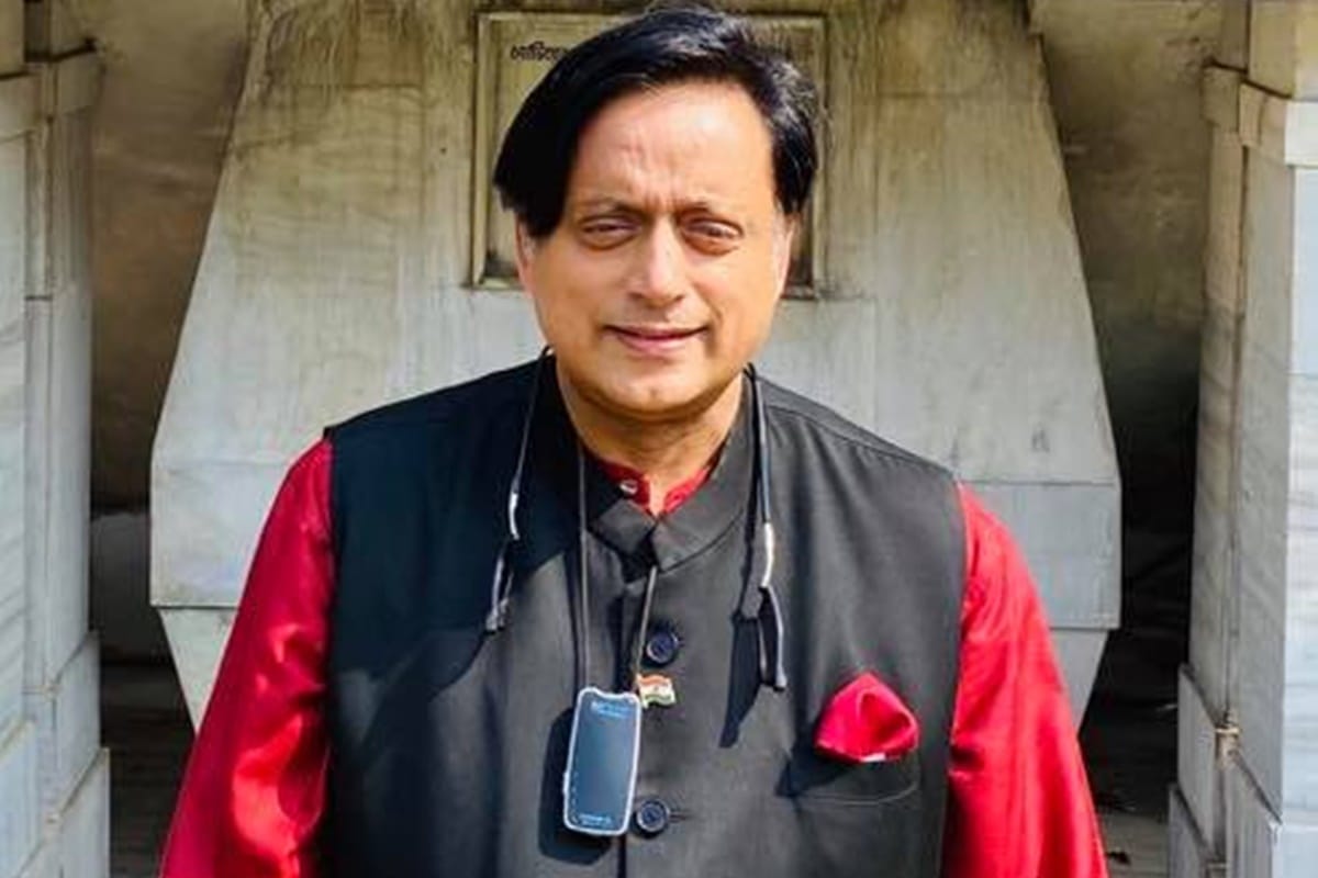 Delhi court imposes fine of Rs 5000 on Tharoor in connection with defamation filed by Rajiv Babbar