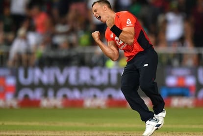 England win last ball thriller match to equal t20 series vs South Africa