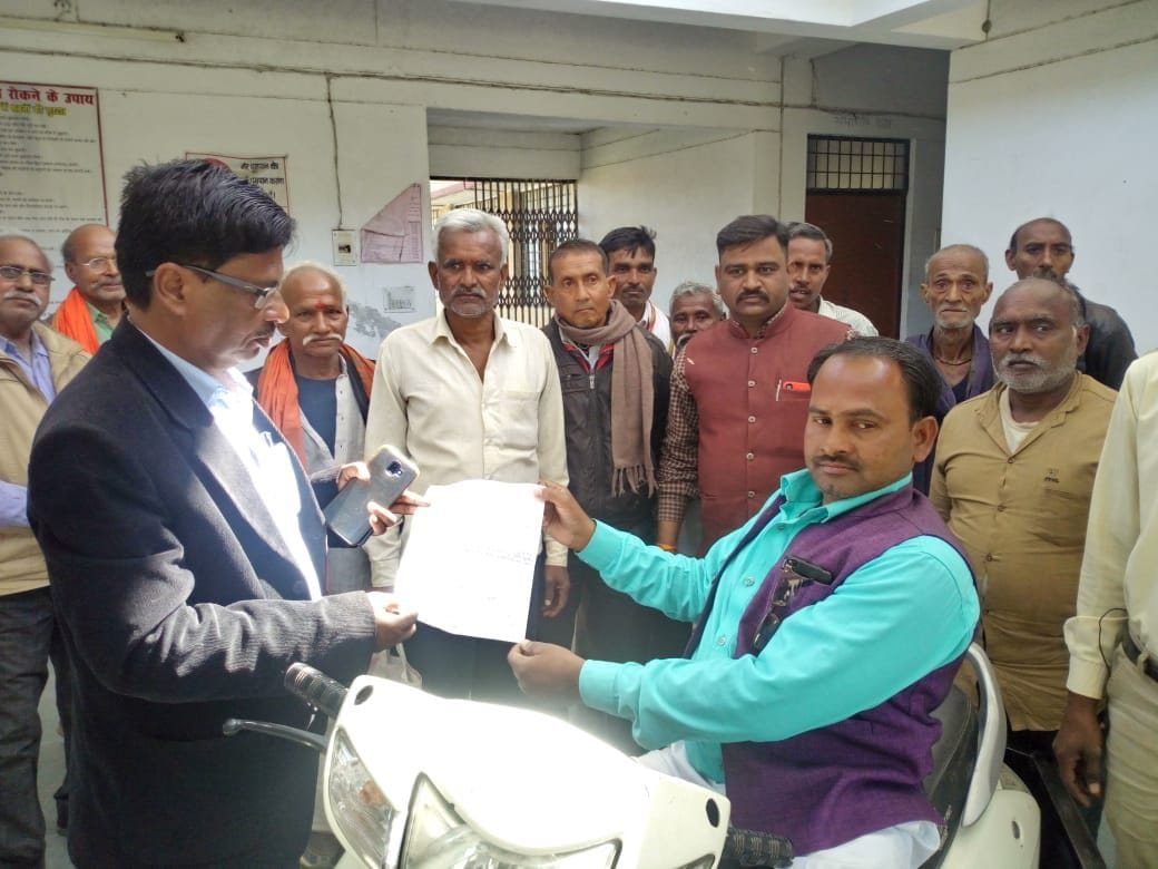 Villagers mobilize against garbage disposal center